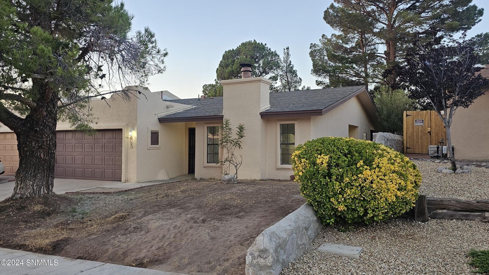 Property Photo: 1041 Candeleras Street NM 88011