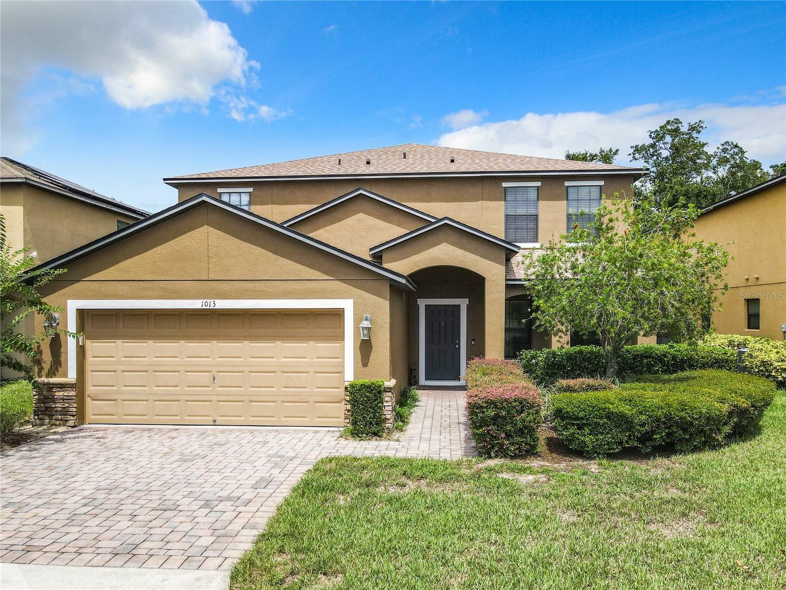 1013 Cypress Pointe Boulevard  Davenport FL 33896 photo