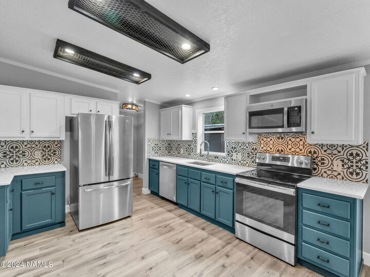 7146 N Sycamore Drive  Williams AZ 86046 photo