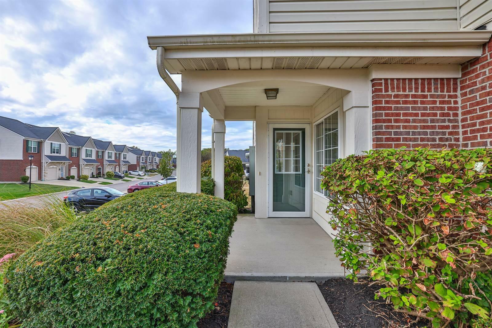 Property Photo:  2081 Divot Drive  KY 41005 