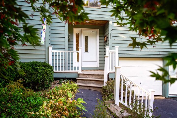 Property Photo: 4 Mayflower Drive NH 03826