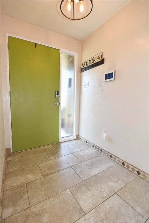 Property Photo:  803 Glenn St  PA 15317 