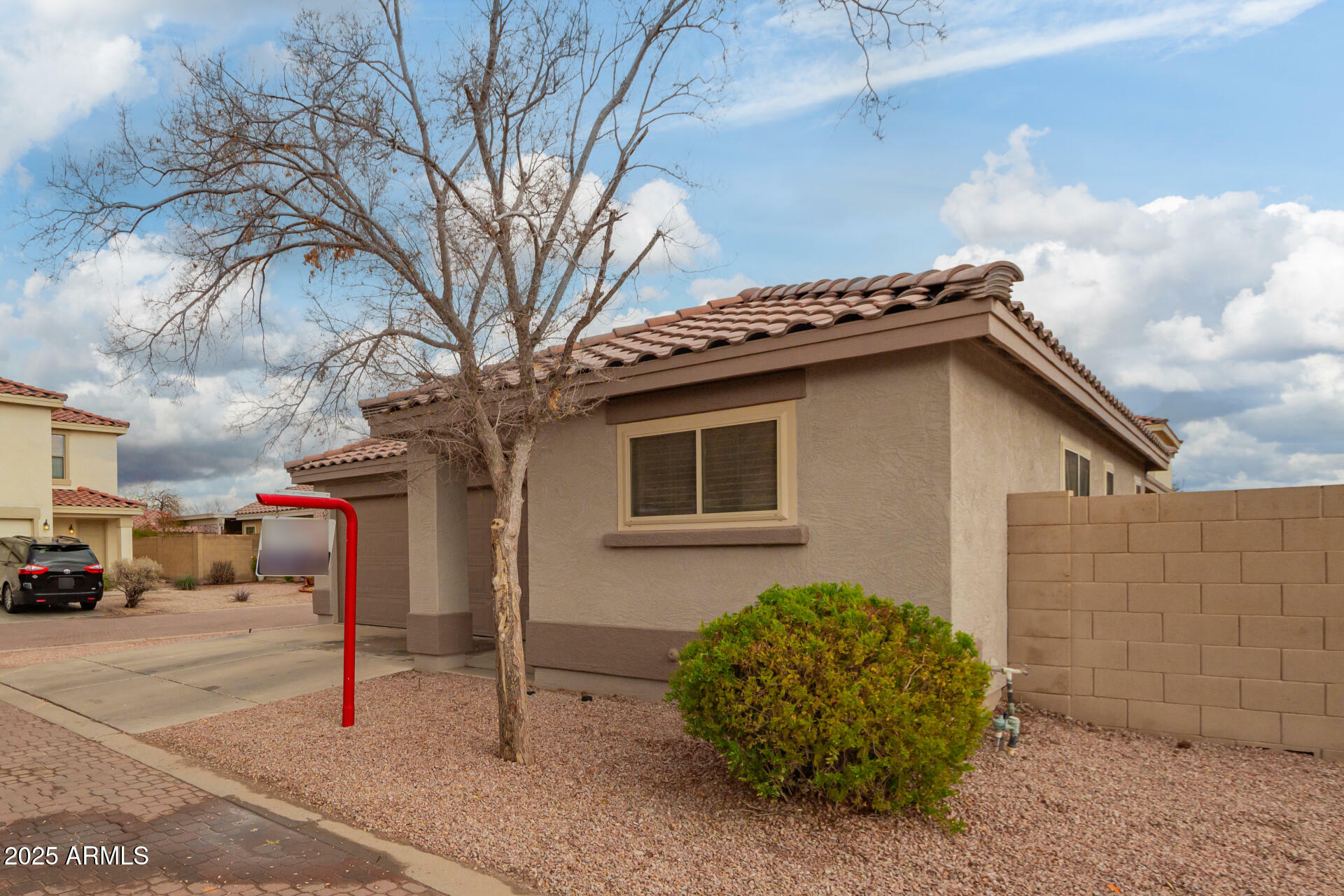 Property Photo: 2432 E Gleneagle Drive AZ 85249