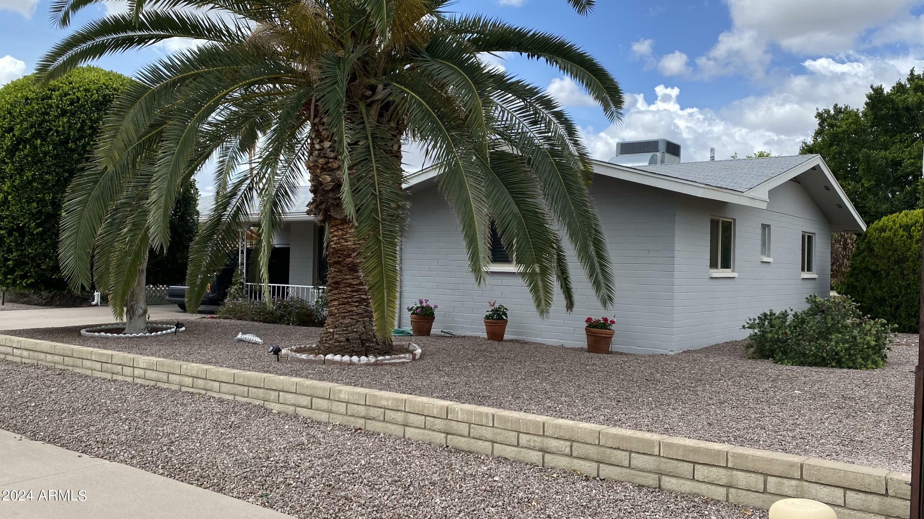 Property Photo:  206 N 58th Place  AZ 85205 