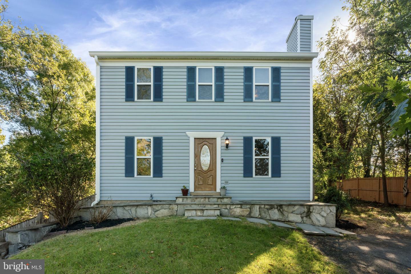 Property Photo: 4301 Pleasant Valley Road VA 20151