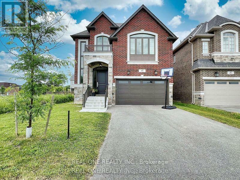 80 Portage Avenue  Richmond Hill (Oak Ridges) ON L4E 4P7 photo