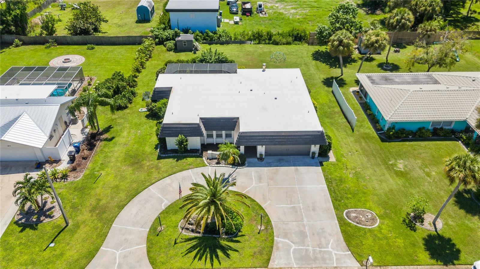 Property Photo:  205 Cavallini Drive  FL 34275 