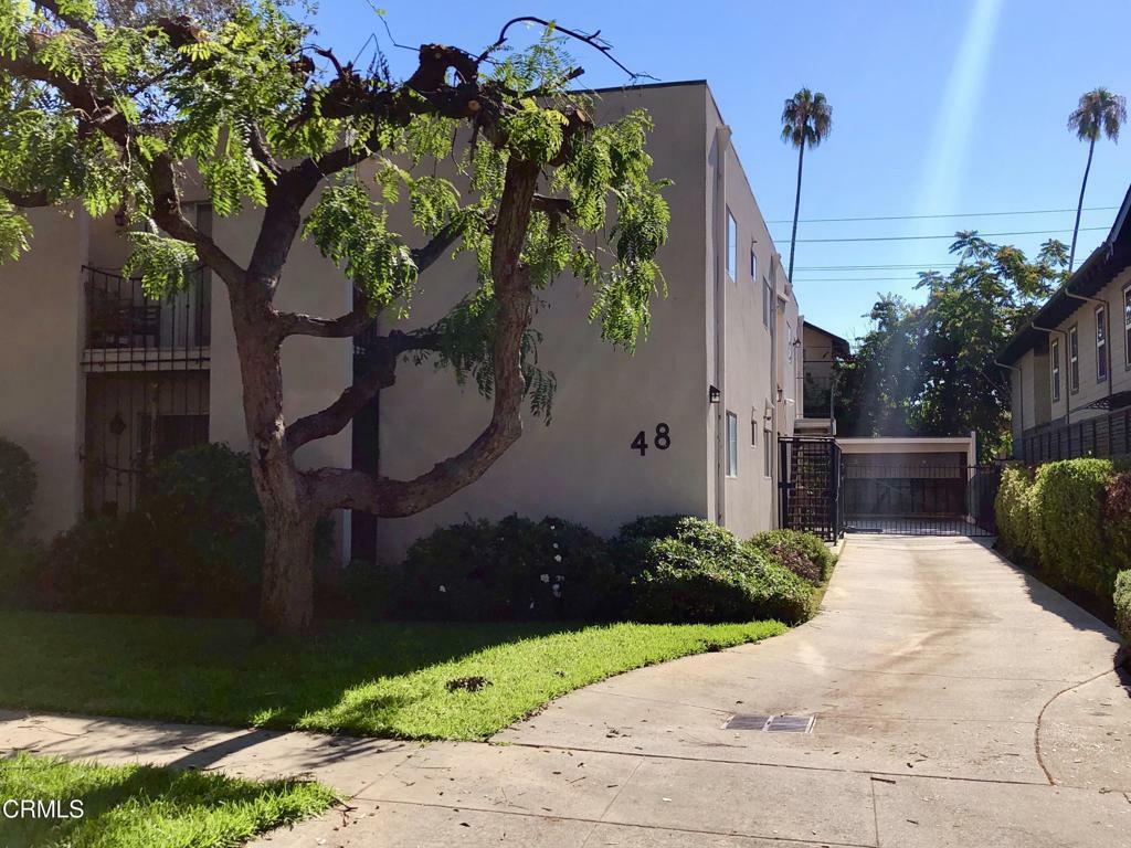 Property Photo:  48 S Oak Avenue 4  CA  