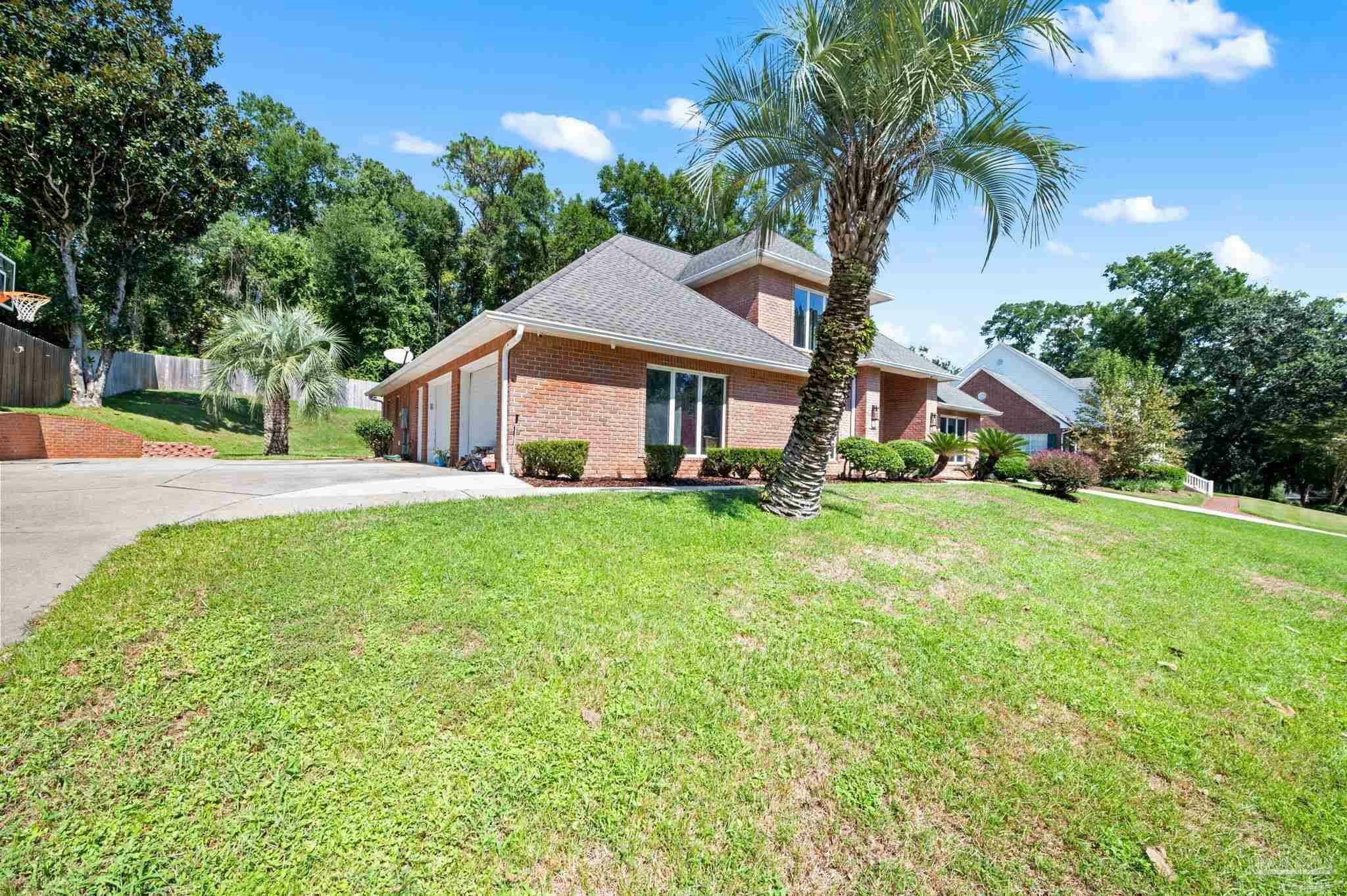 Property Photo:  4558 Bohemia Pl  FL 32504 