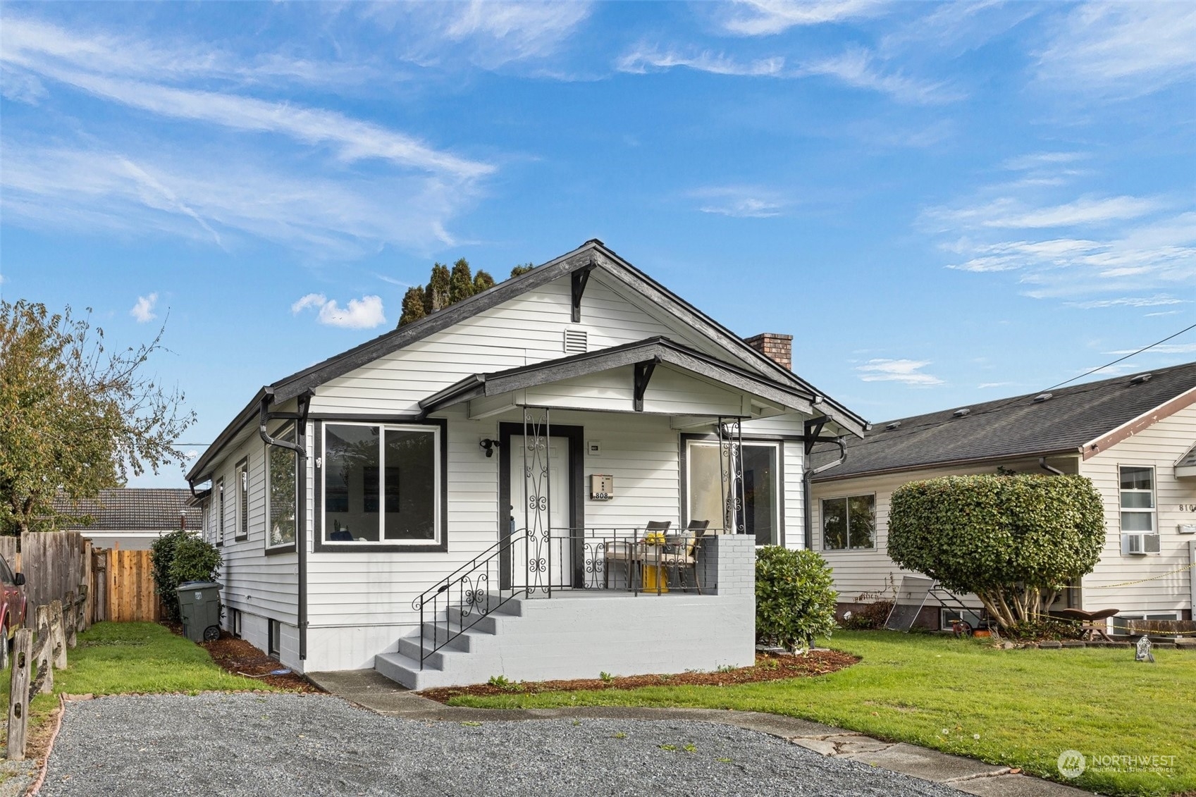 Property Photo:  808 Jameson Street  WA 98284 