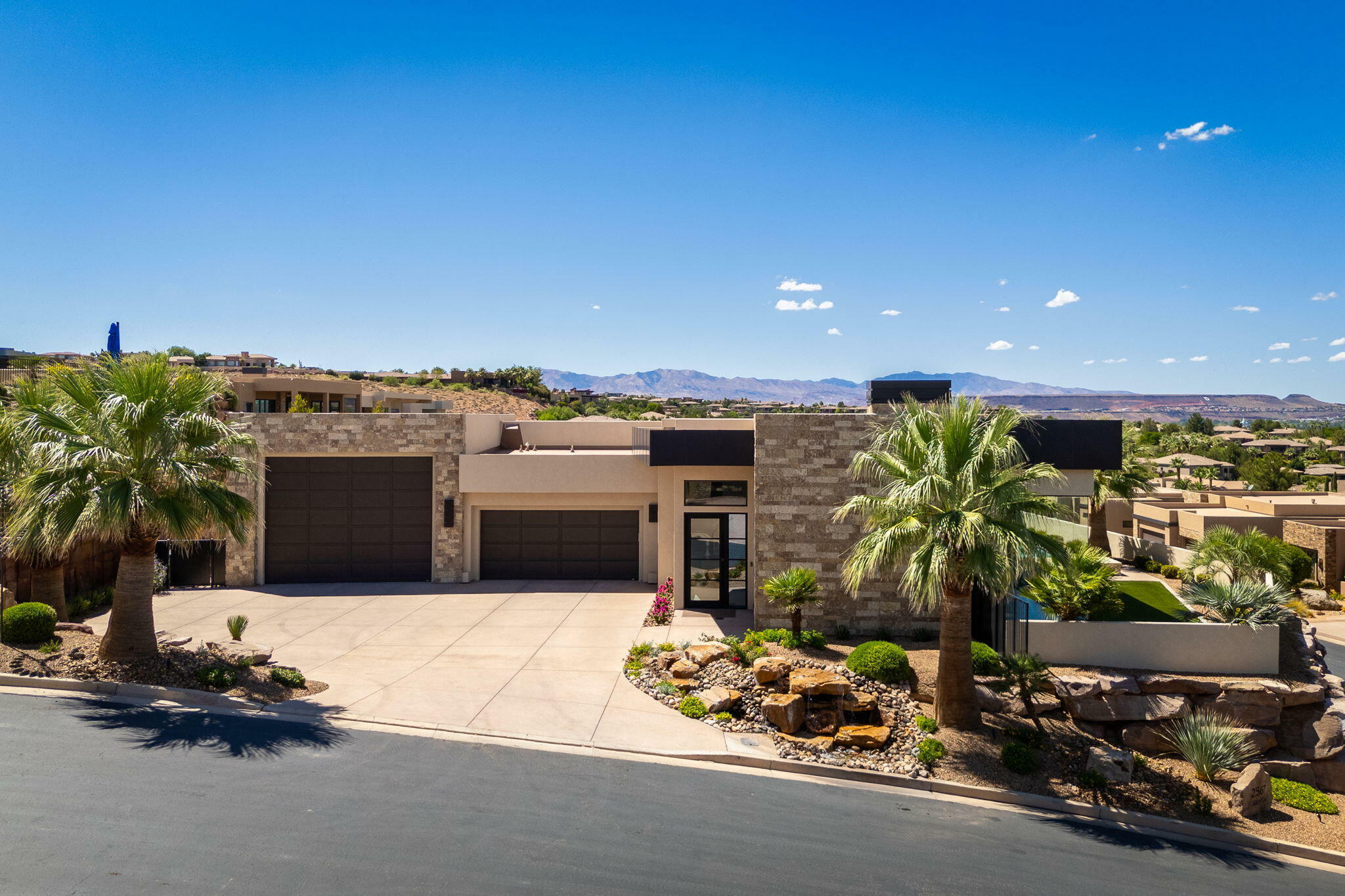 2567 Slate Ln  St George UT 84790 photo