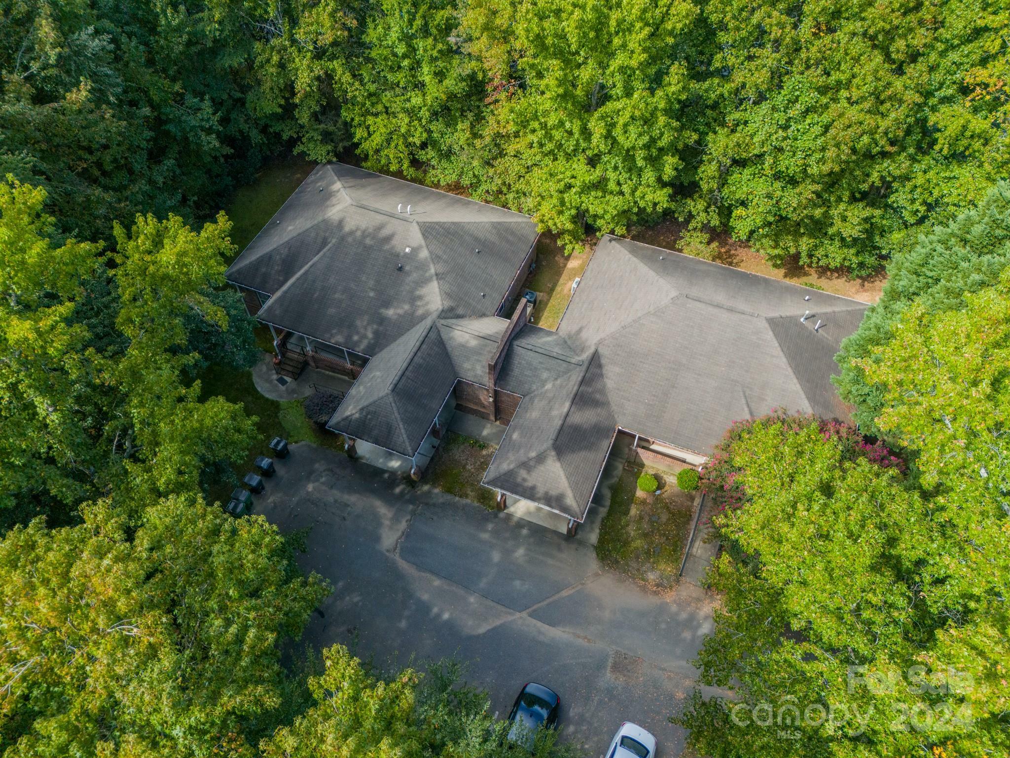 Property Photo:  5050-5054 Hickory Grove Road  NC 28215 