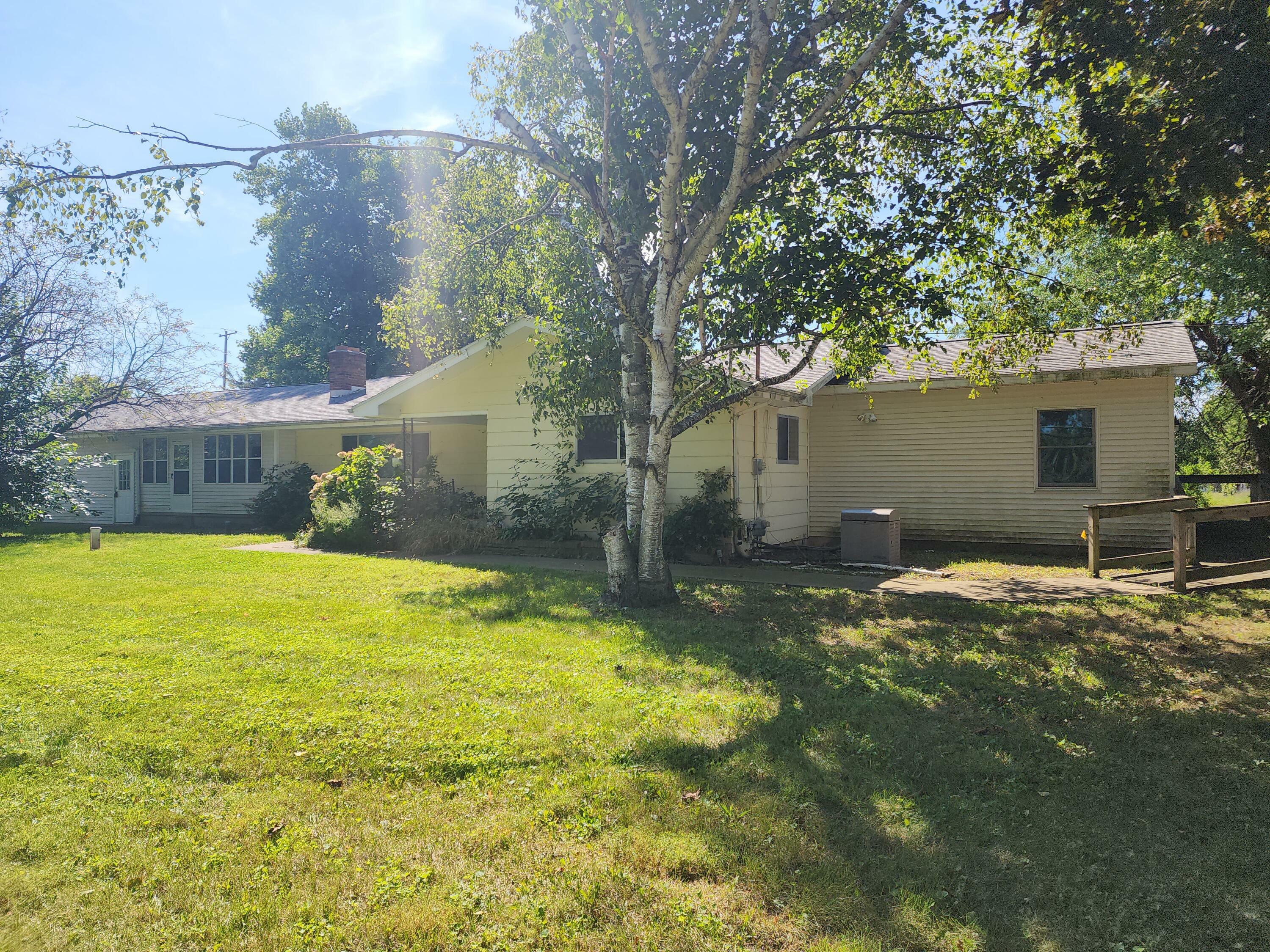 Property Photo:  311 Vicary Road  MI 49233 