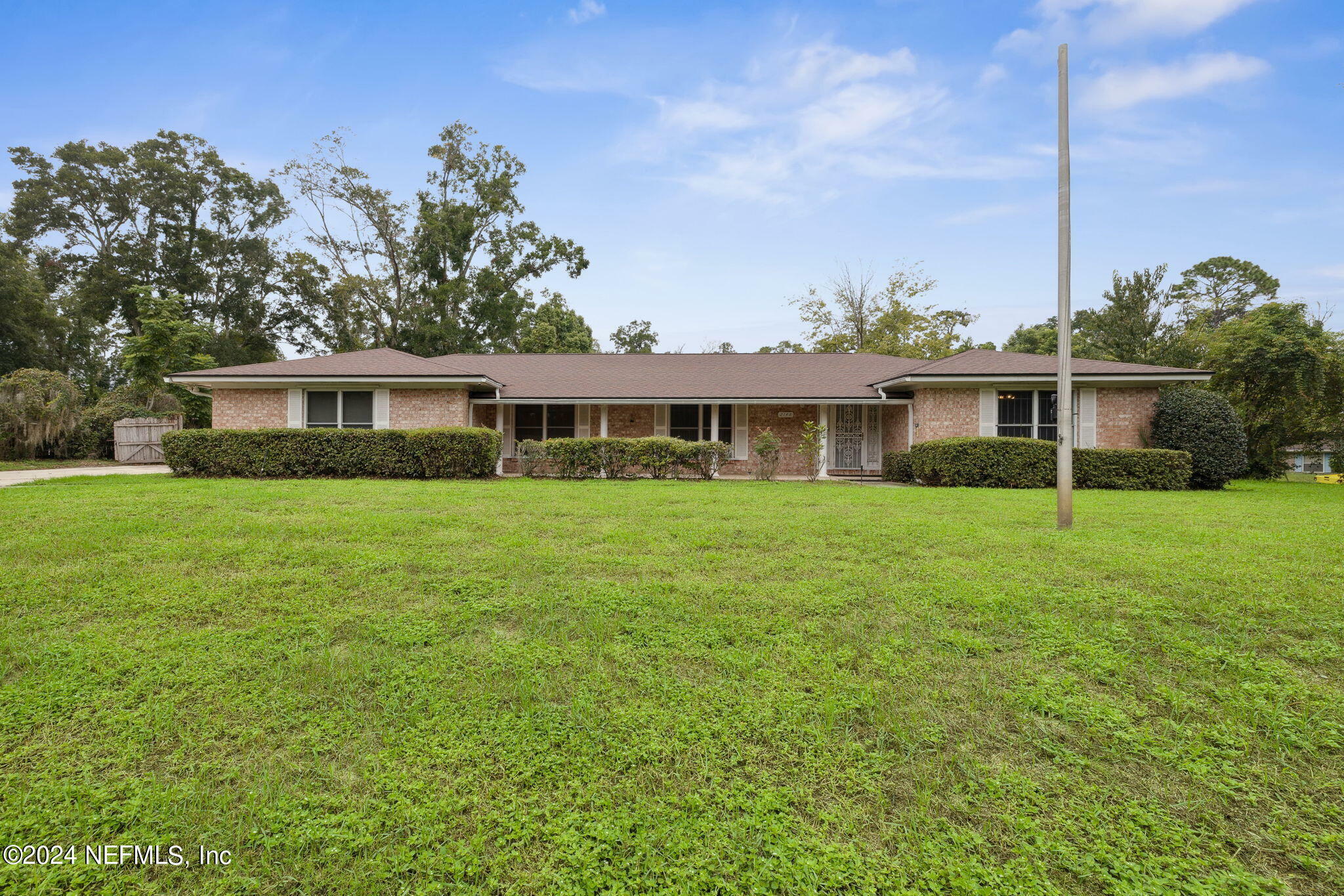 Property Photo:  2148 Foxwood Drive  FL 32073 