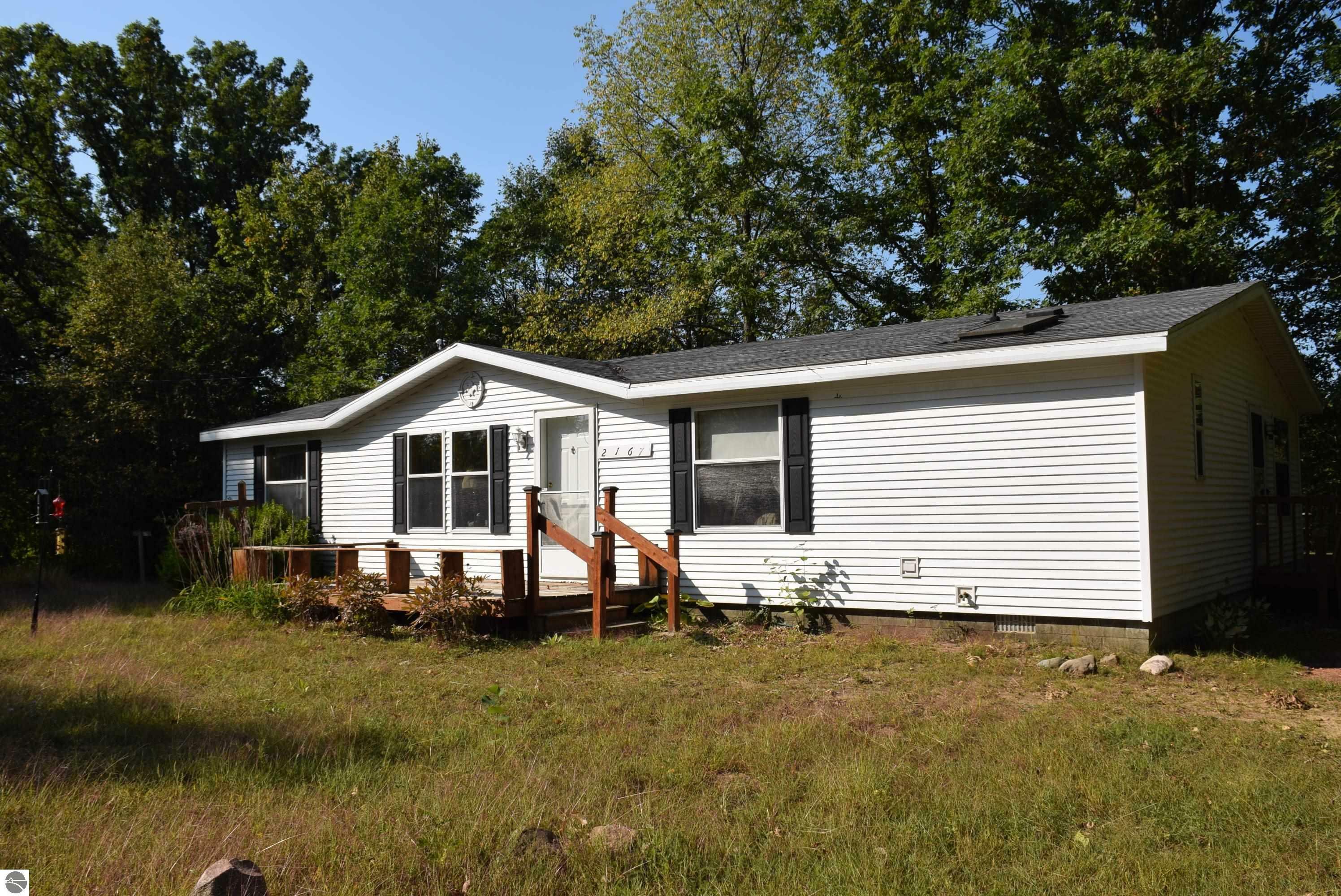 Property Photo:  2167 Miller Drive  MI 48893 