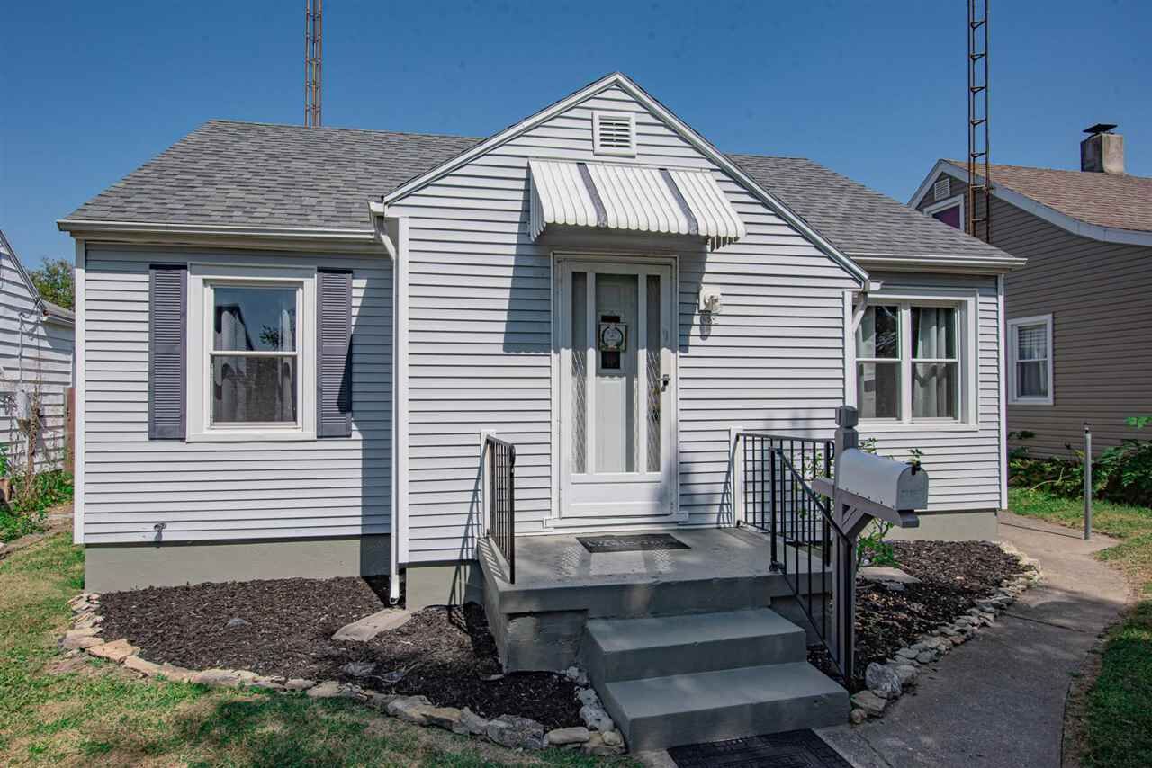 Property Photo:  832 NW B Street  IN 47374