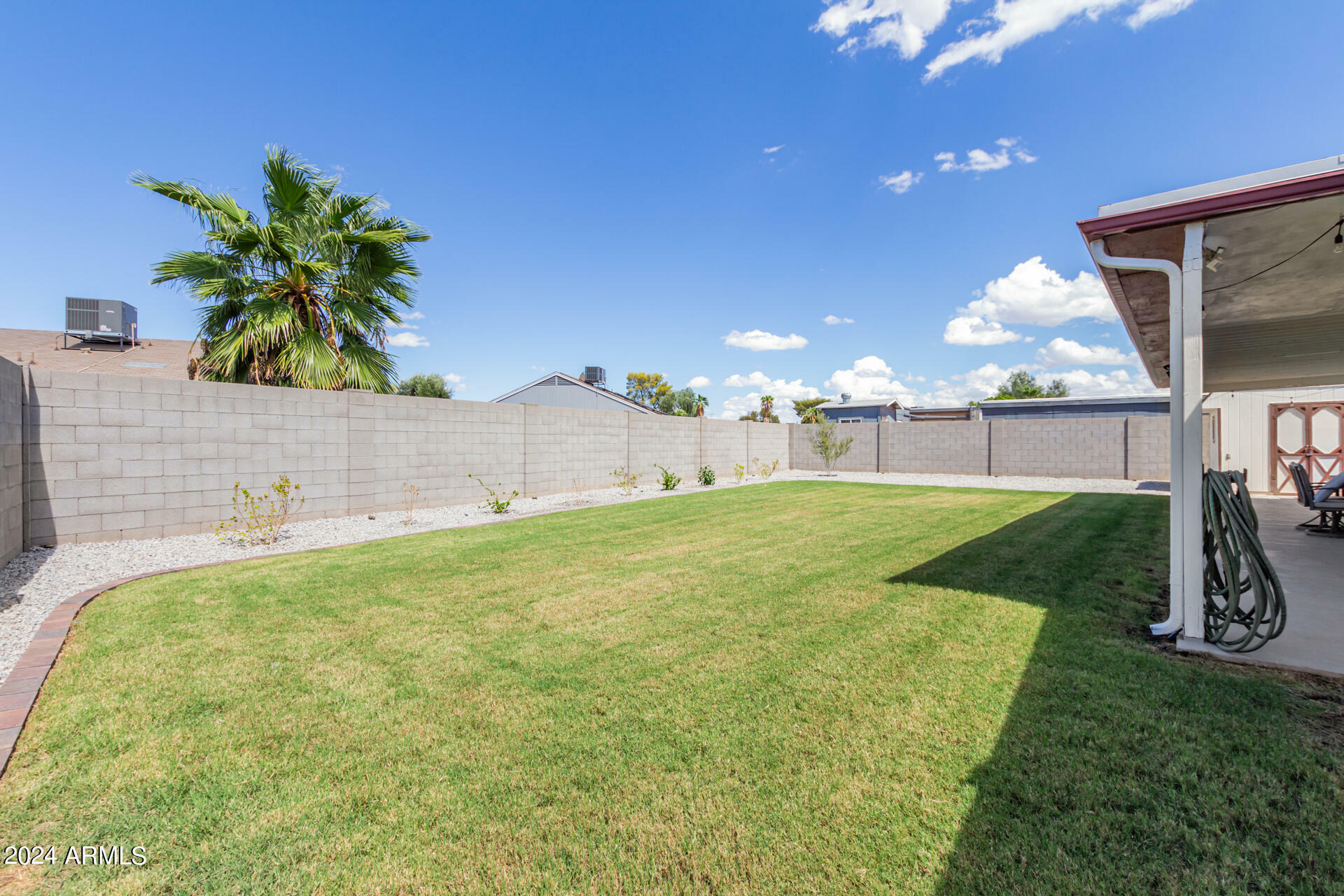 Property Photo:  7226 W Mercer Lane  AZ 85345 