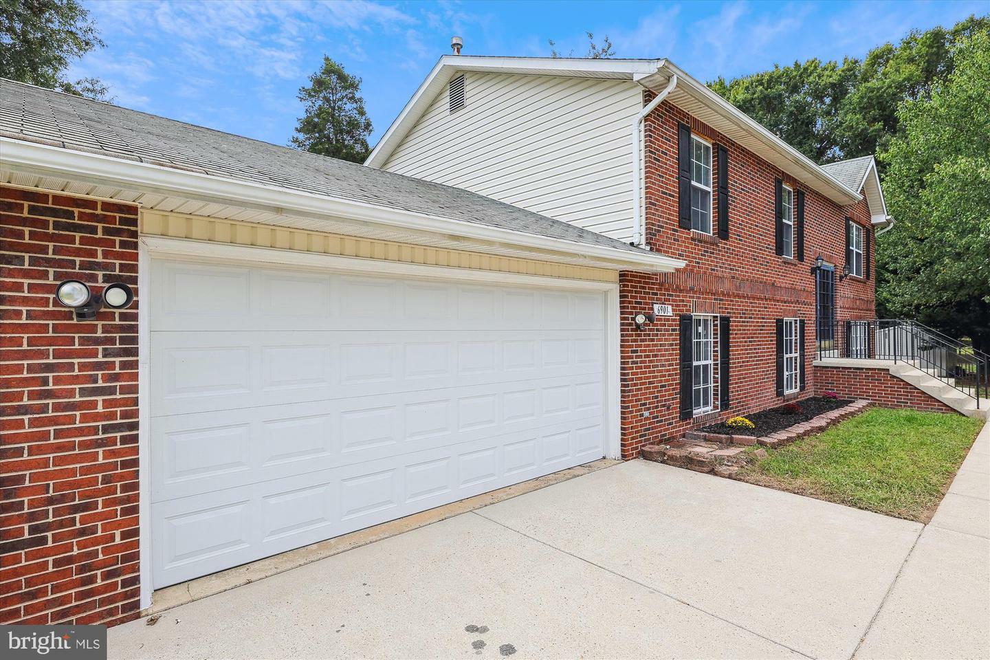 Property Photo:  6901 Mumford Street  MD 20735 