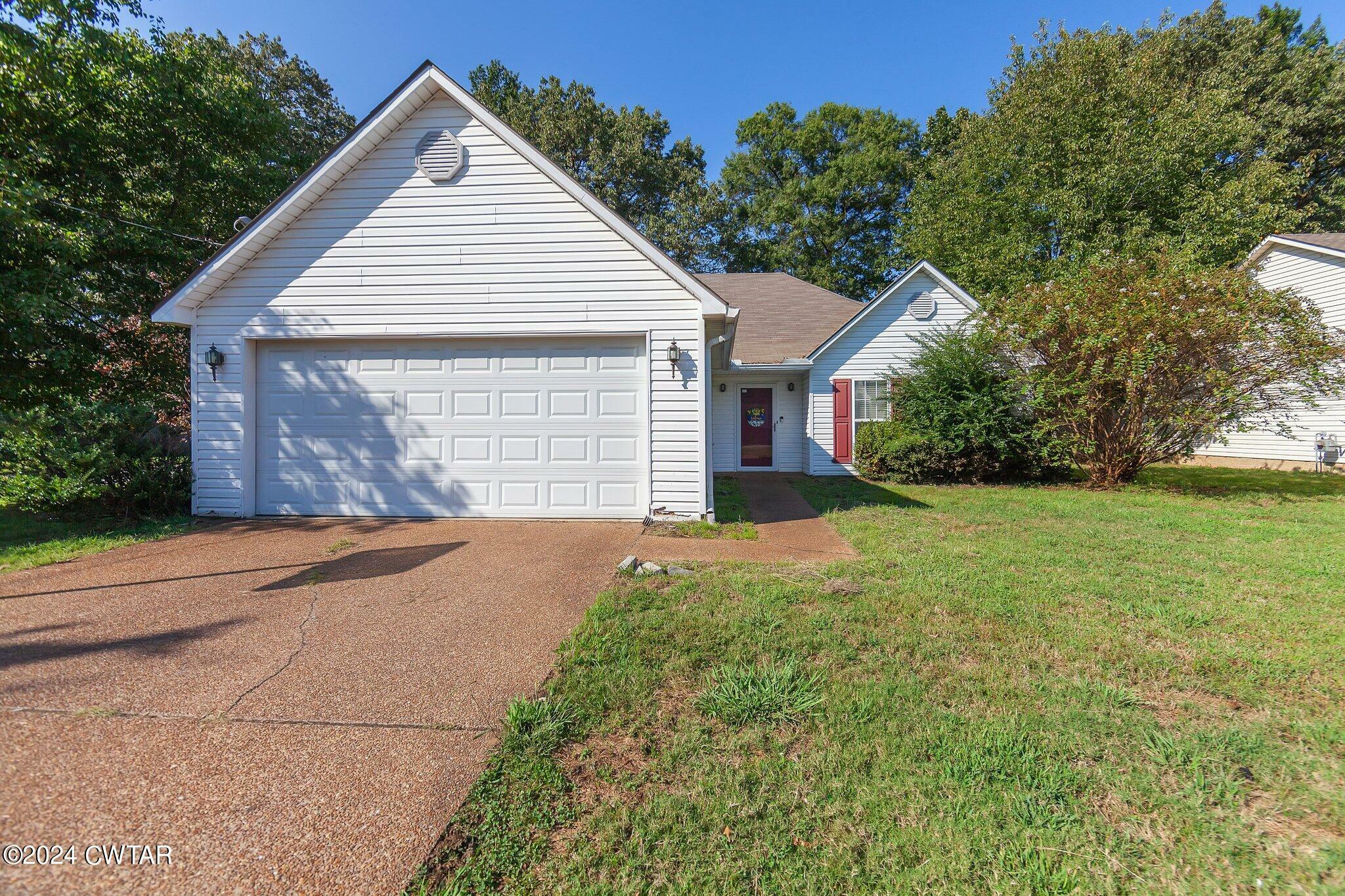 Property Photo:  11 Amberwood Cove  TN 38305 