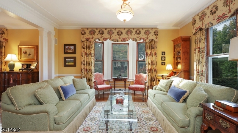 Property Photo:  204 S Euclid Ave  NJ 07090 