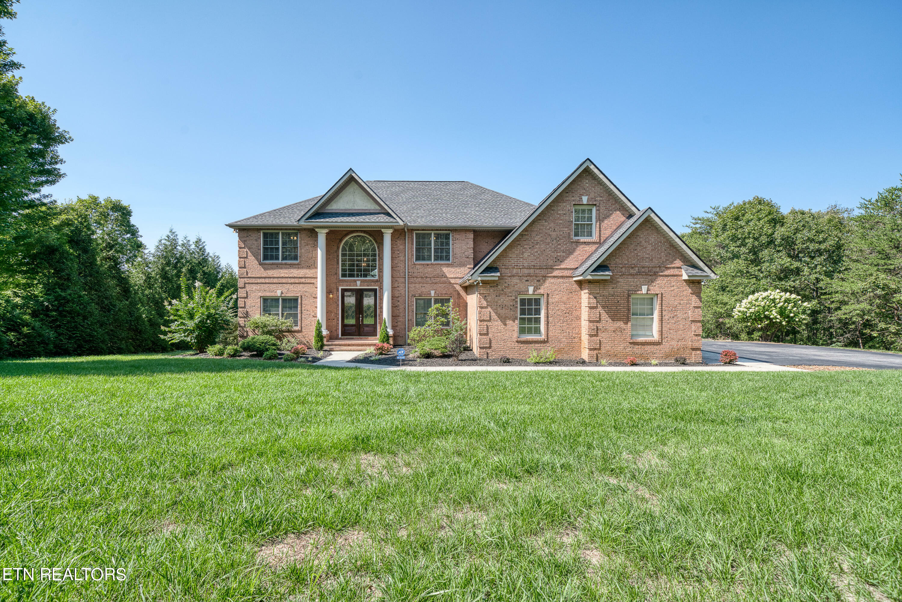 435 Magnolia Lane  Crossville TN 38555 photo