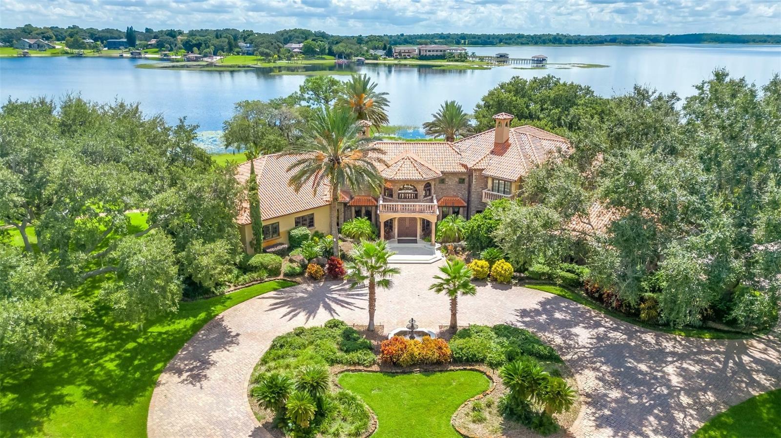 Property Photo:  13352 Lago Vista Drive  FL 34787 