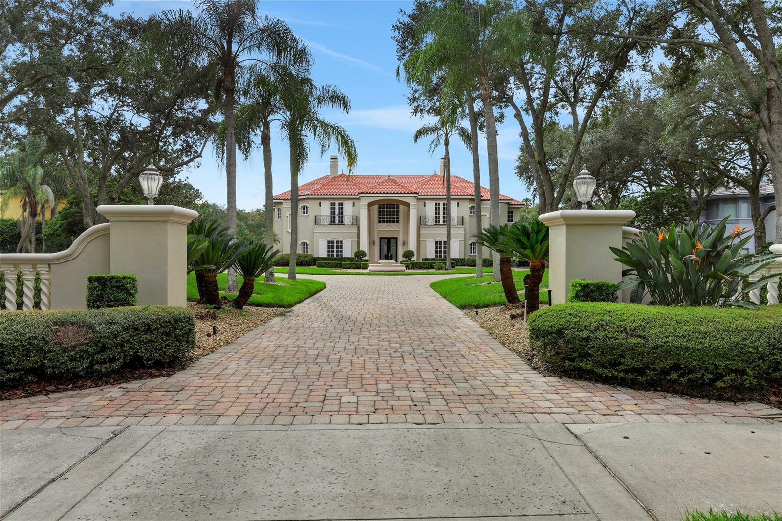 Property Photo:  2417 Alaqua Drive  FL 32779 