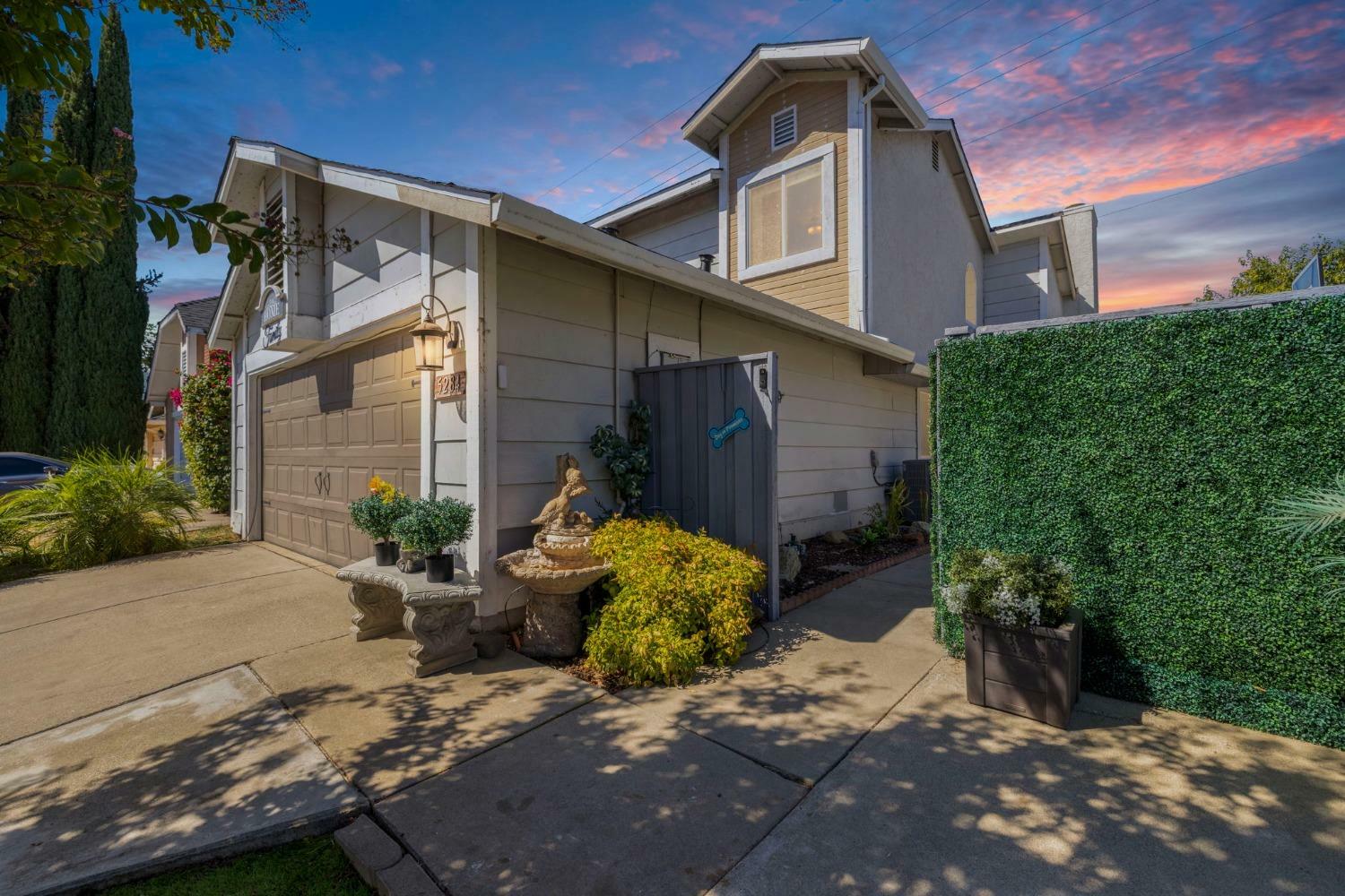 Property Photo:  5284 Thomasino Way  CA 95843 