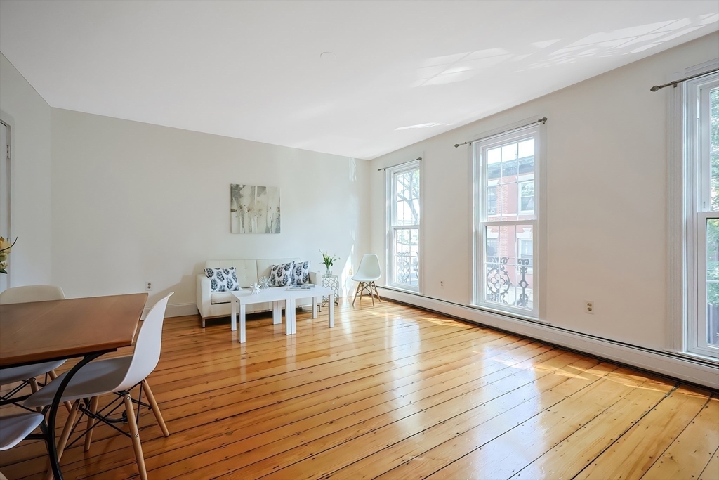 Property Photo:  58 Elm St 2  MA 02129 