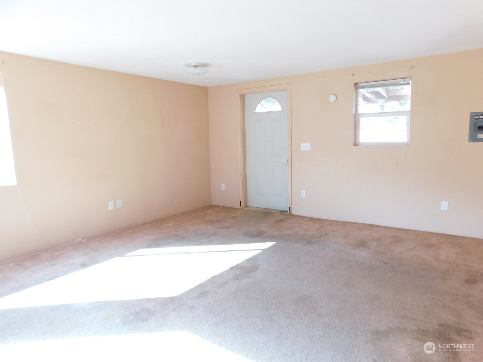 Property Photo:  2817 E Myrtle Street  WA 98362 