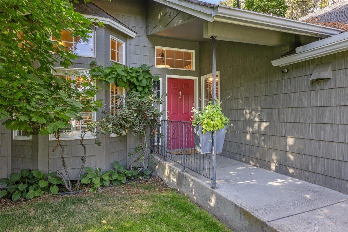 Property Photo:  1113 E 16th Ave #7  WA 99203 