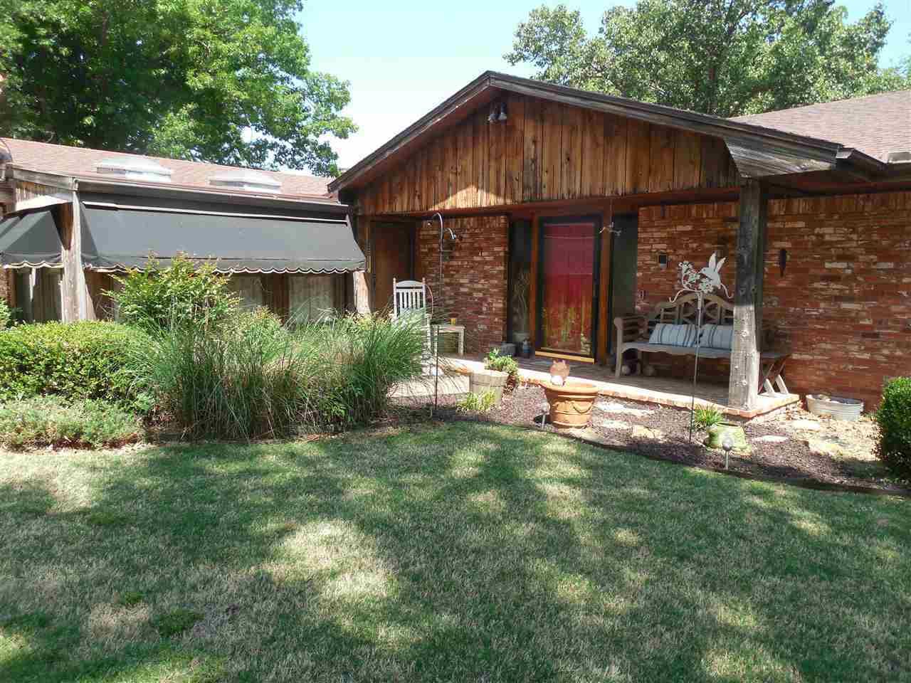 Property Photo:  5324 W Country Club Drive  OK 74074 