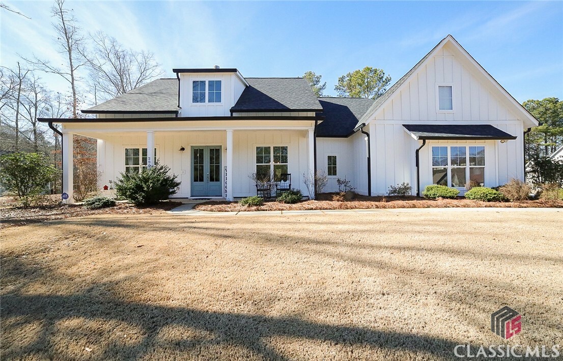 Property Photo: 200 Seasons Pass GA 30683