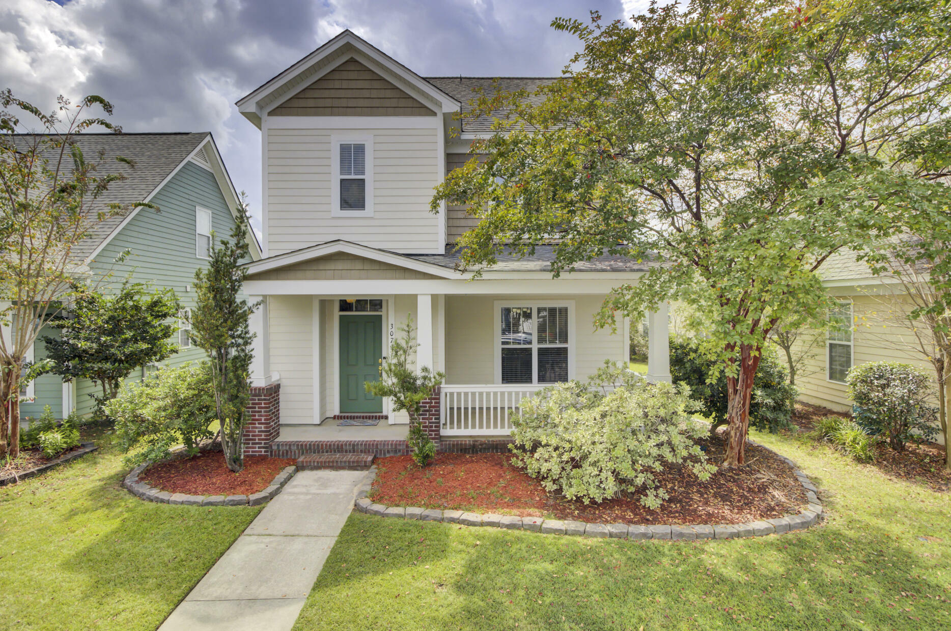 307 Foxglove Avenue  Summerville SC 29483 photo