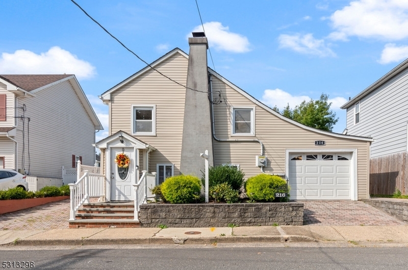 Property Photo:  216 S 14th Ave  NJ 08835 