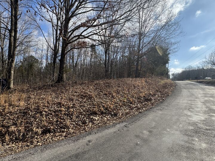 Property Photo:  0 Crestview Dr  TN 37028 