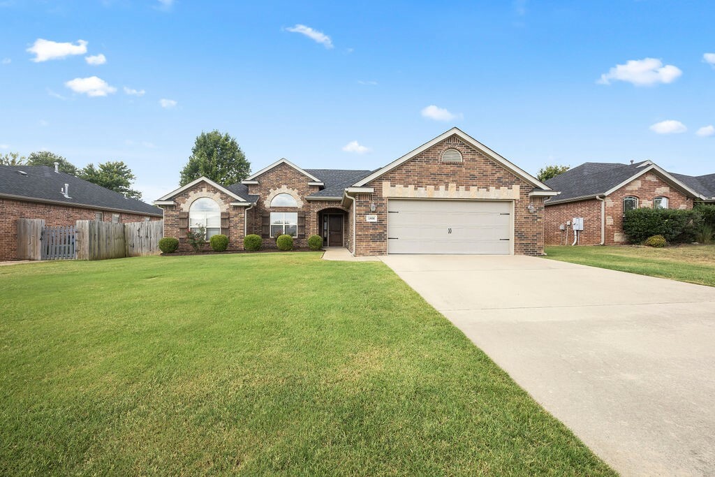 1806 SW Sequoia Street  Bentonville AR 72713 photo