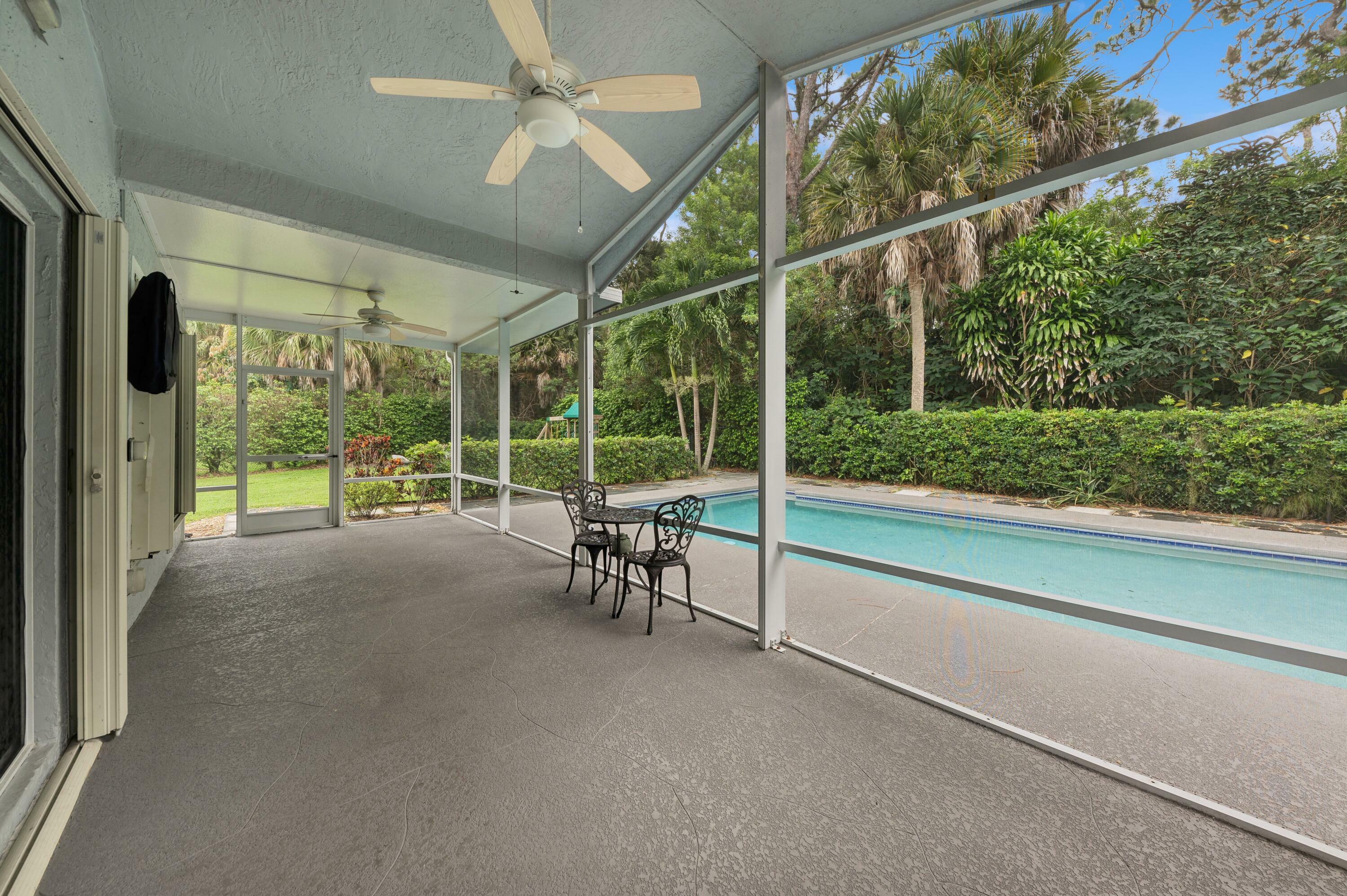 Property Photo:  15230 Oak Chase Court  FL 33414 