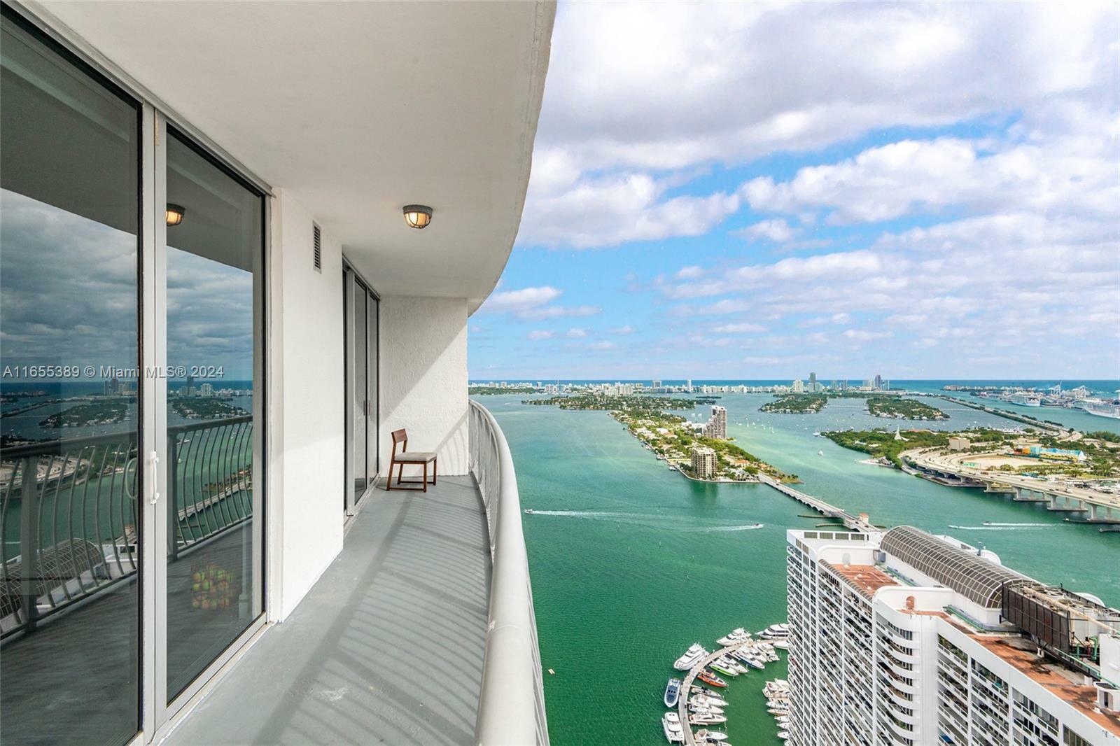 Property Photo:  1750 N Bayshore Dr Ph5506  FL 33132 