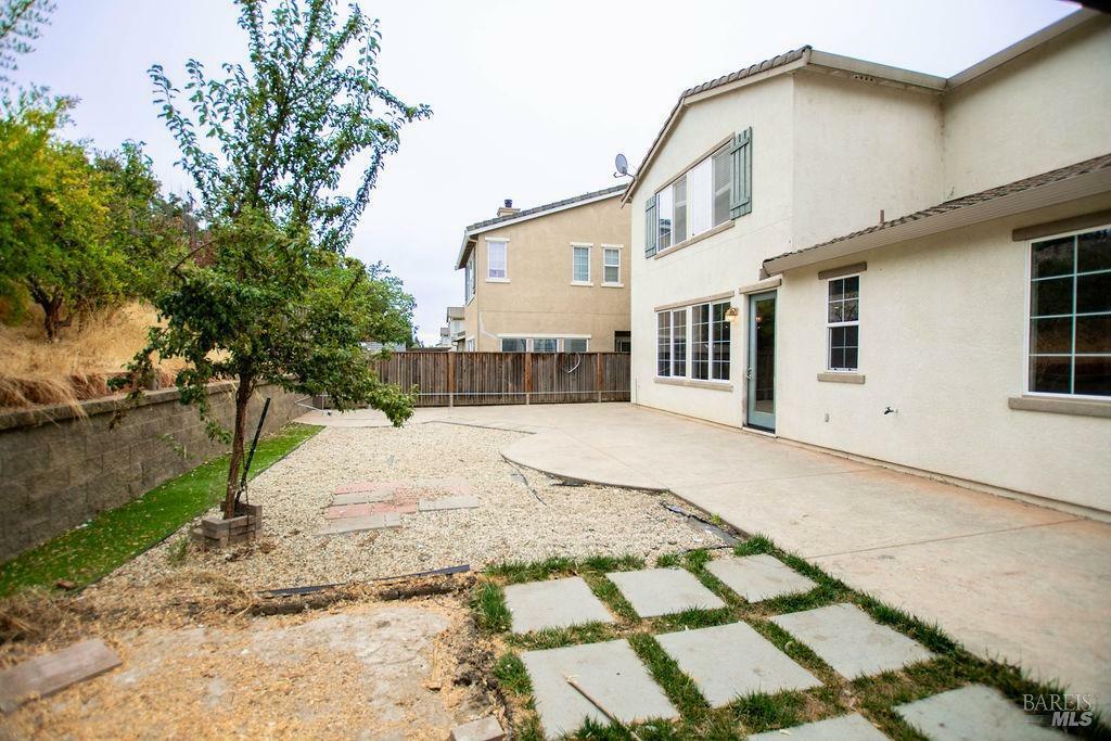 Property Photo:  10 Oakstone Court  CA 94503 