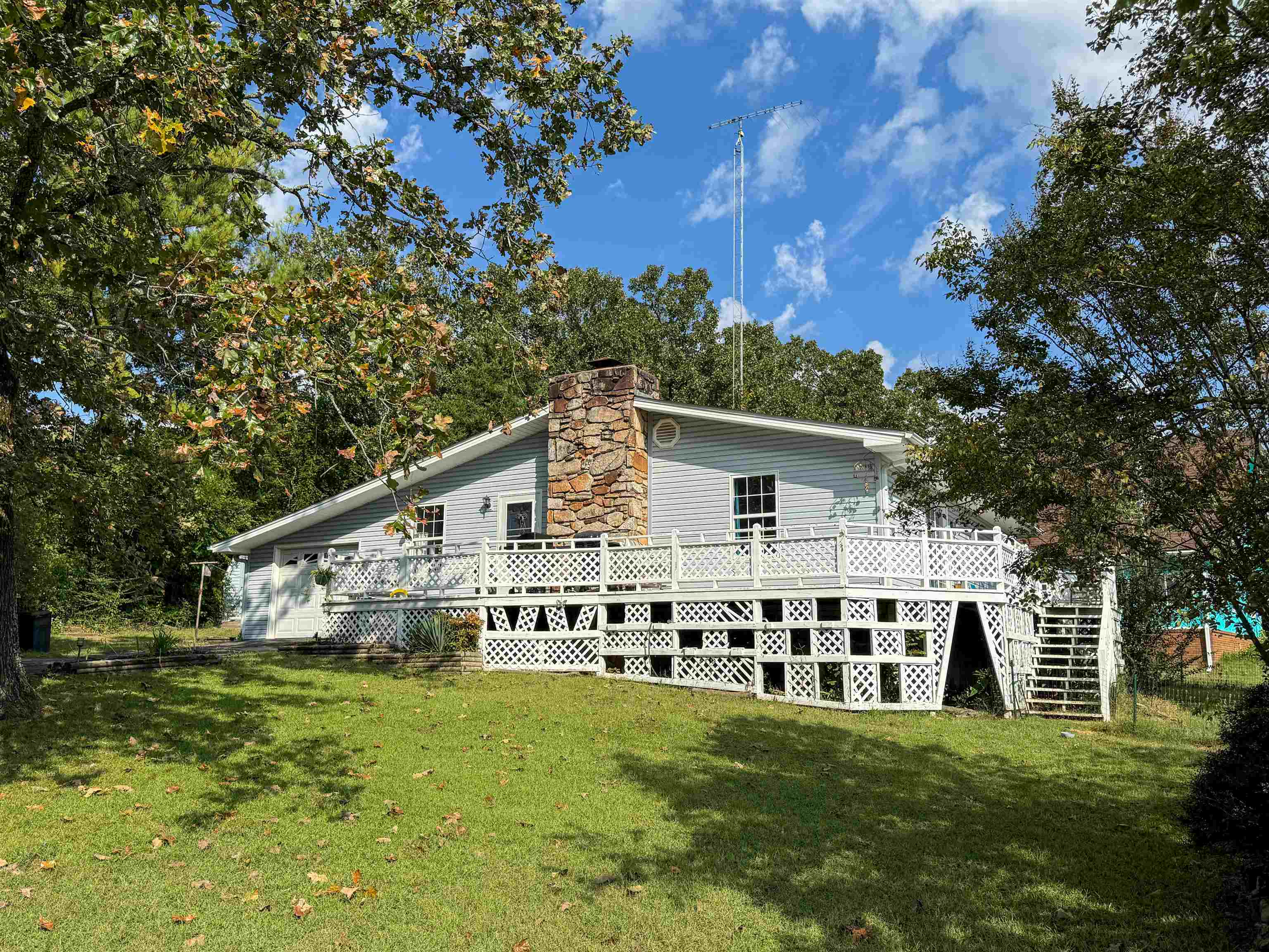 Property Photo: 300 Fairway Dr AR 72512