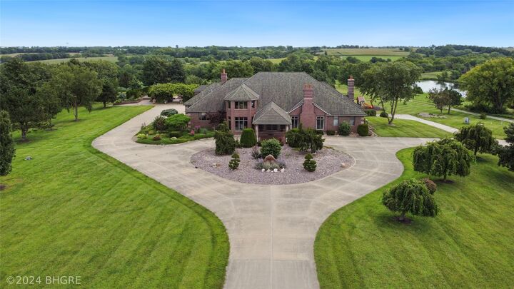 2608 N Jefferson Way  Indianola IA 50125 photo