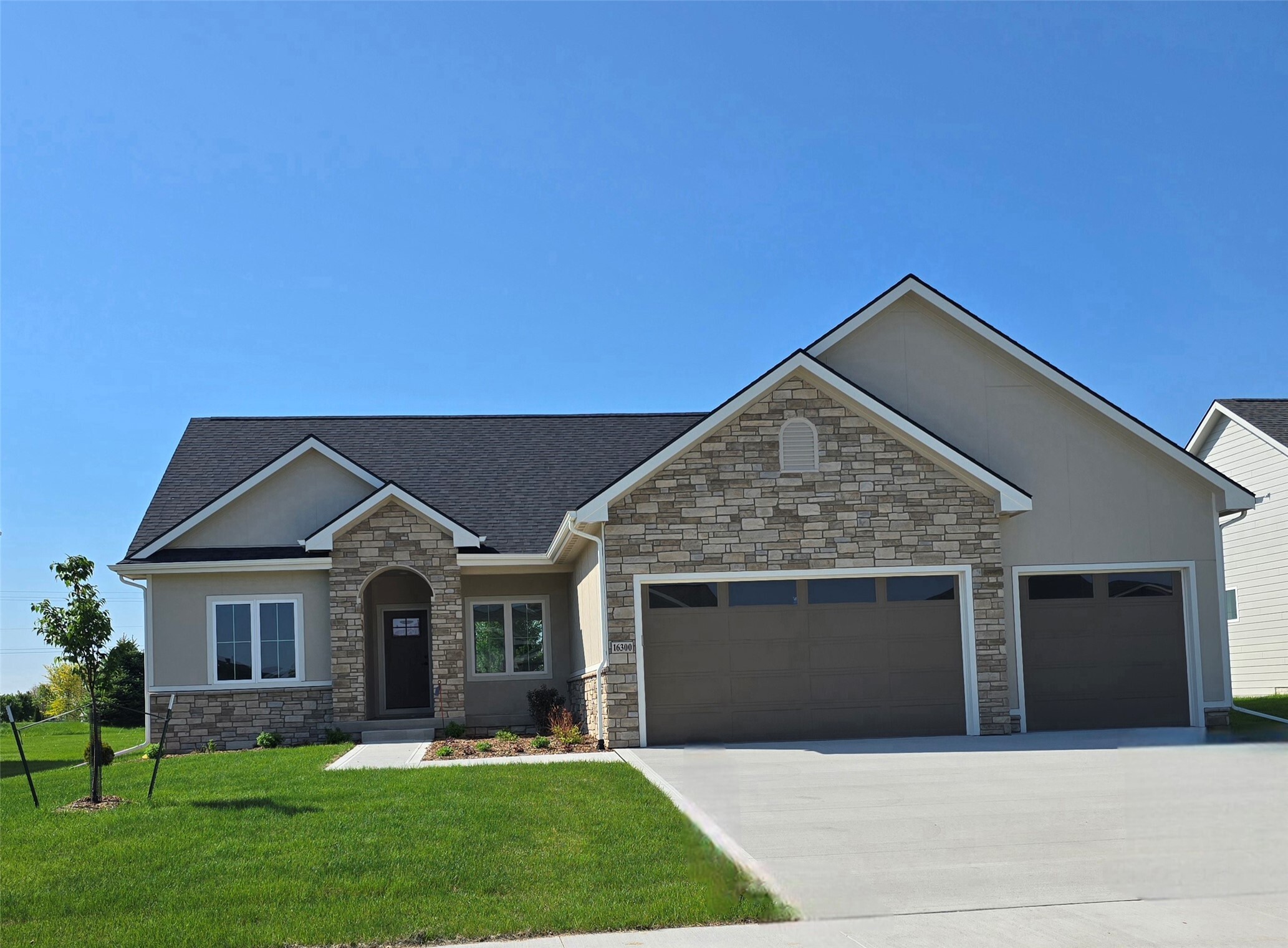 Property Photo: 16300 Goodman Drive IA 50323