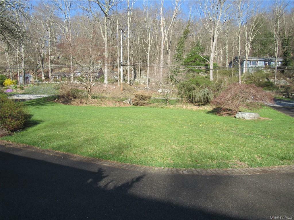 Property Photo:  472 Sprout Brook Road  NY 10524 