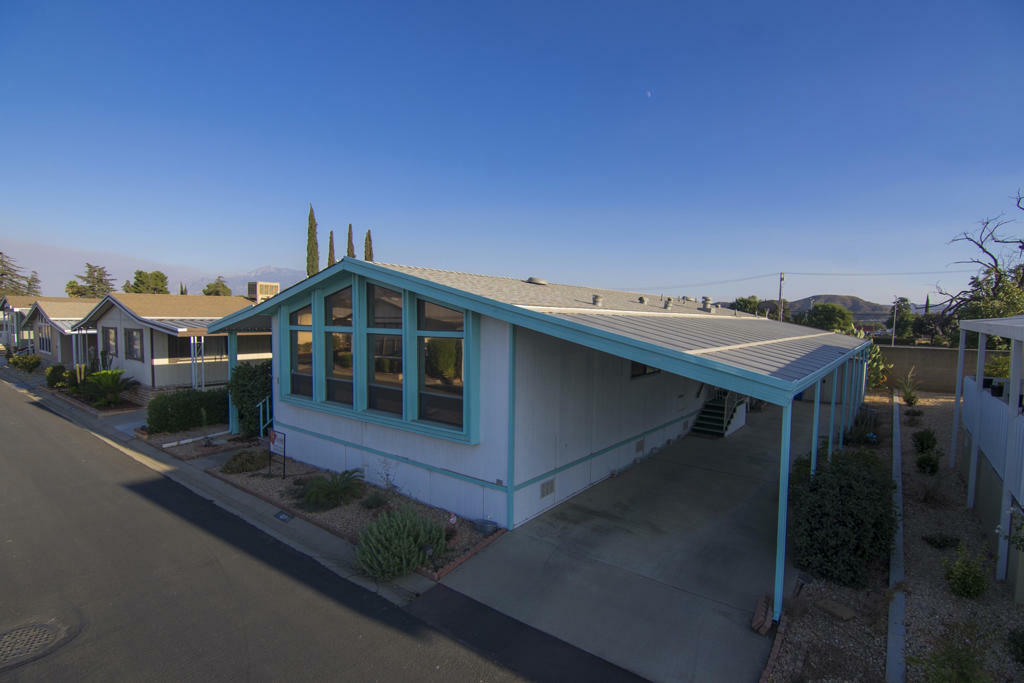 Property Photo:  5700 W Wilson Street 57  CA 92220 