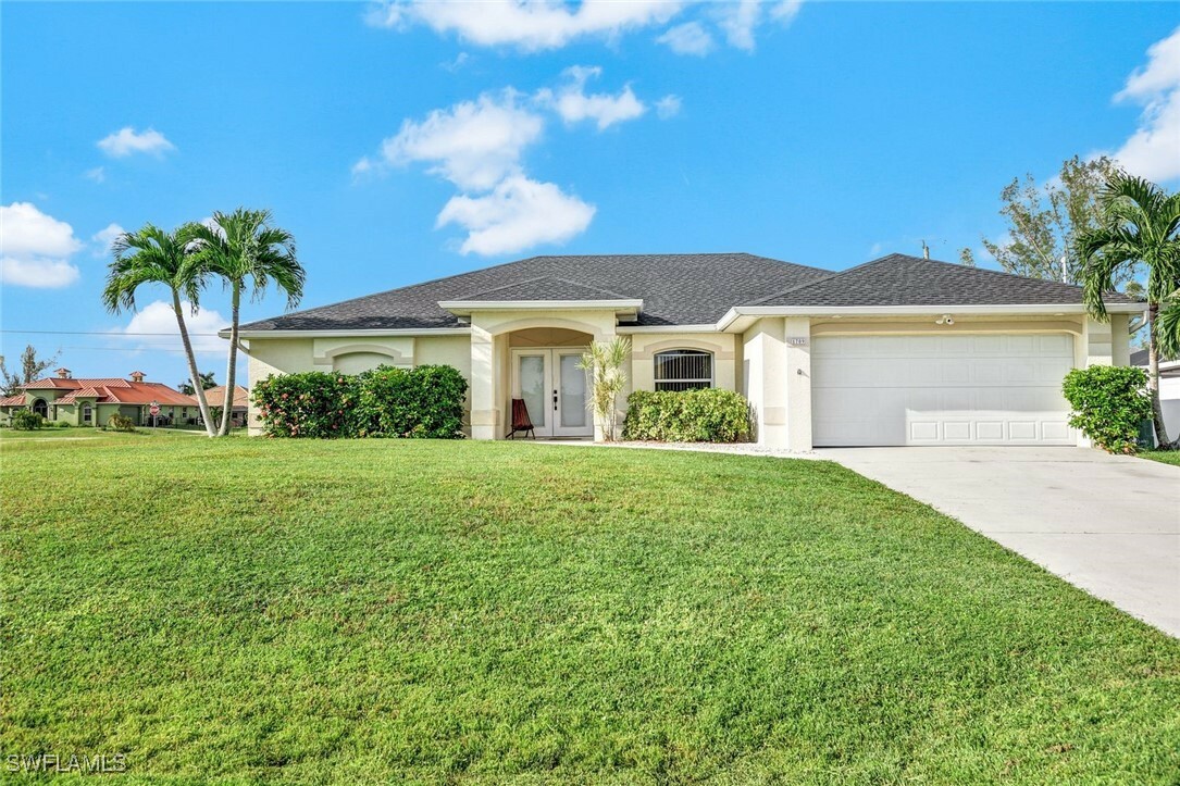 Property Photo:  1709 SW 30th Street  FL 33914 