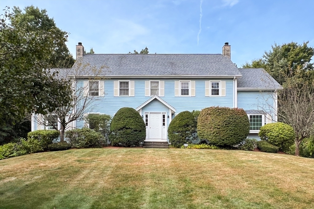 Property Photo:  199 Turnpike Rd 199  MA 01824 