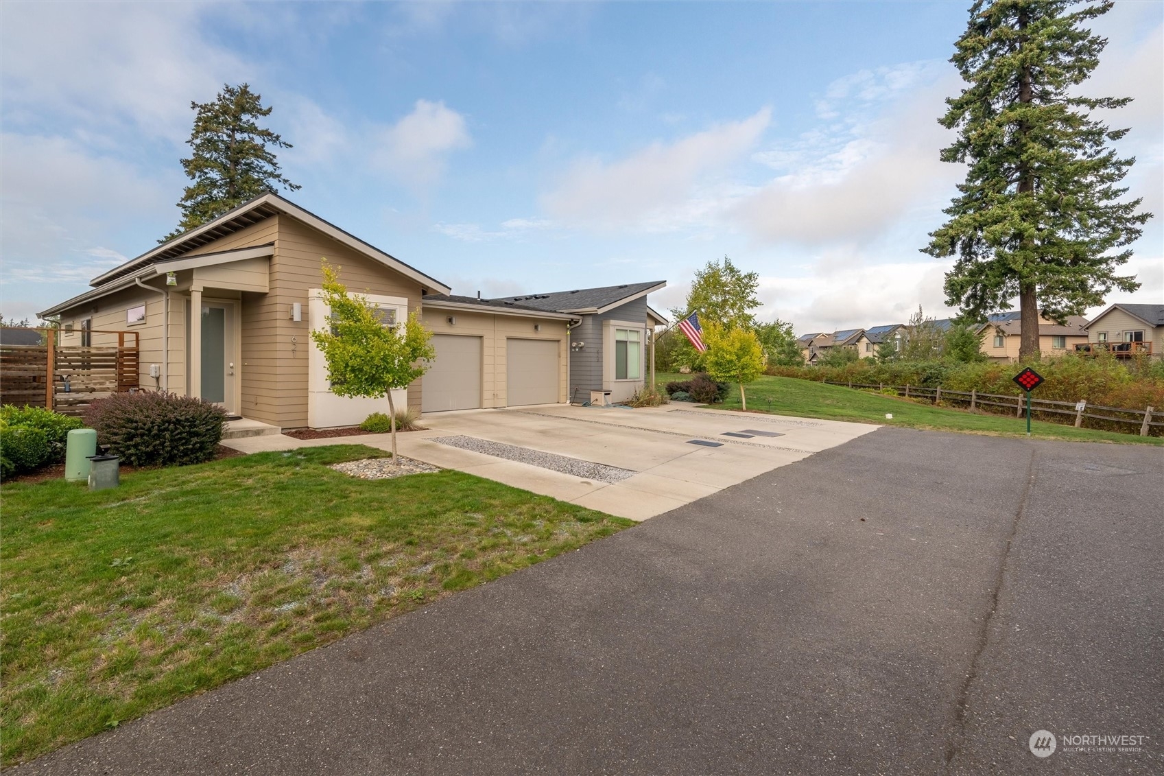 Property Photo:  621 Spring Vista Place  WA 98226 