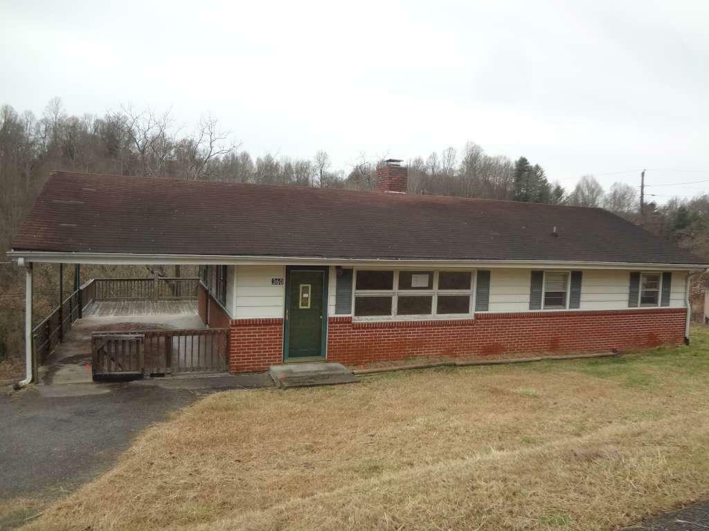 Property Photo:  108 Poplar Aka 360 Tulip Poplar Street  VA 24290 