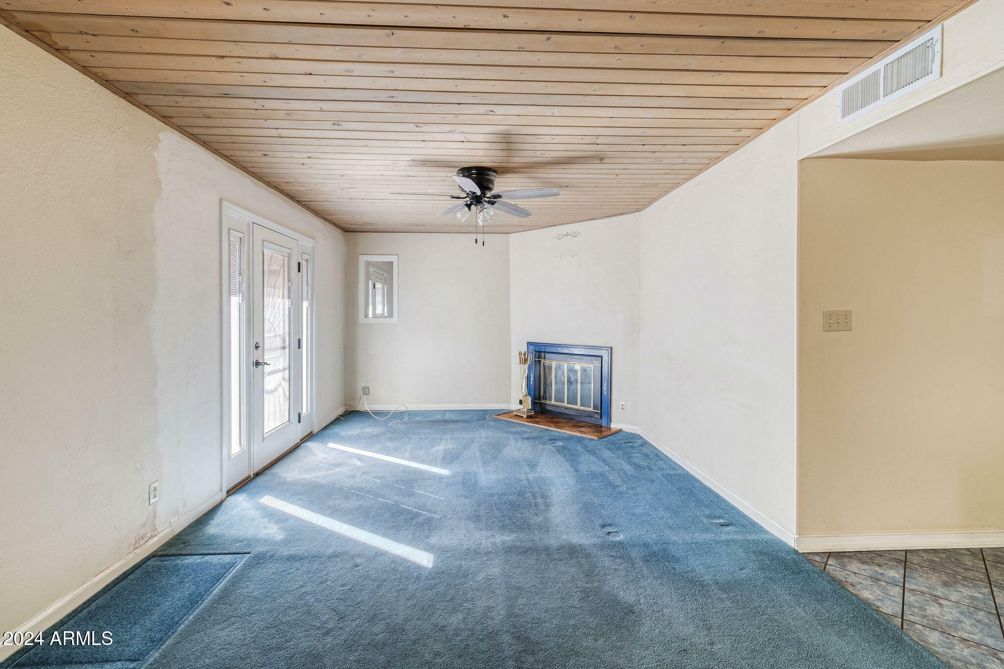 Property Photo:  818 N 87th Street  AZ 85257 